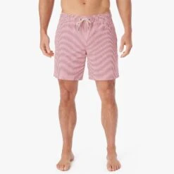 The Bayberry Trunk | Red Seersucker -Fair Harbor Clothing Shop BAY7 682 Red Seersucker ONFIG 020 34619e4f 4bdf 4683 b49a e1e6f744e18a