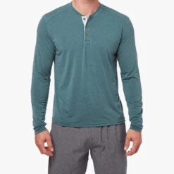 The SeaBreeze Henley | Seapine Green -Fair Harbor Clothing Shop OF Henley SeapineGreen Front 003 STRAIGHT ON 3461ba31 af8b 4f47 b5c7 3d55bc19e337