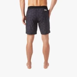 The Ozone | Black Pebbles -Fair Harbor Clothing Shop SS002 SP22 in Studio photo Look25 OZL82 007 1148 9186e313 e46a 42a7 8527 c95d89af9eae